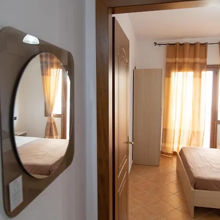 Dei Limoni Aparthotel