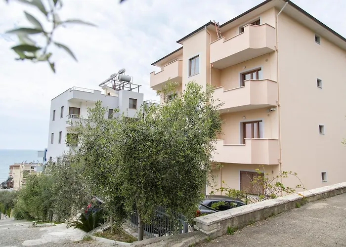 Dei Limoni Aparthotel